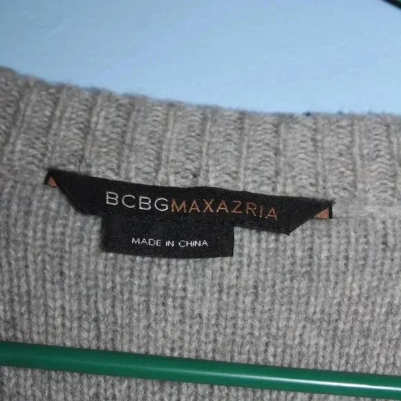 Three Toned Long Sweater by BCBG Maxazaria 100% Wool - Picture 6 of 11
